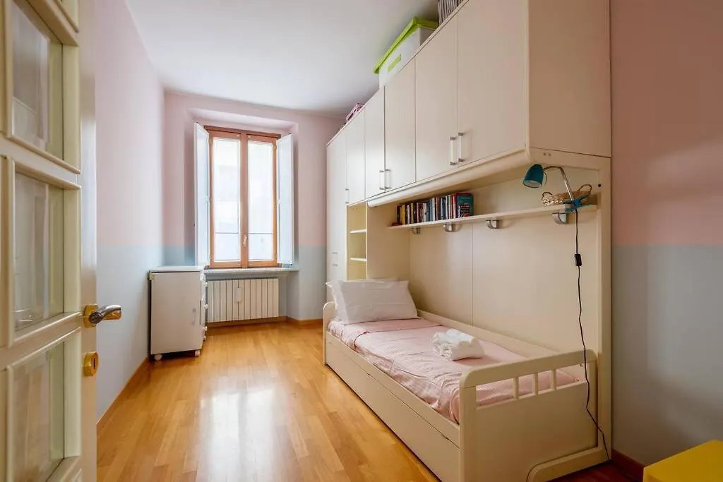 Easylife - Elegant Apartment In Pta Venezia Milan