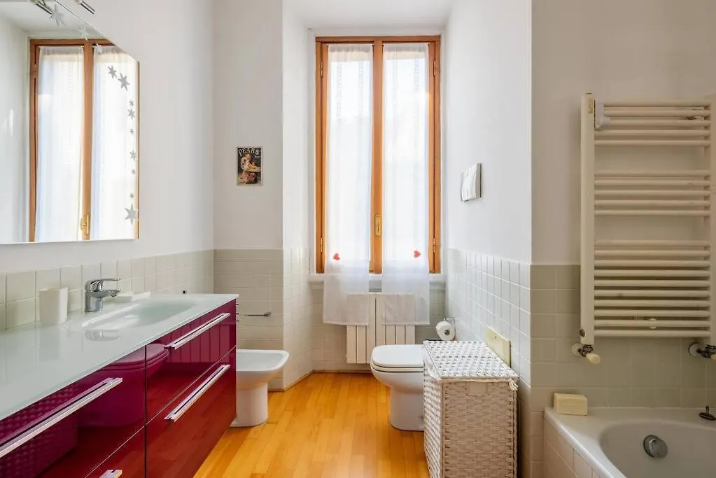 Easylife - Elegant Apartment In Pta Venezia Milan